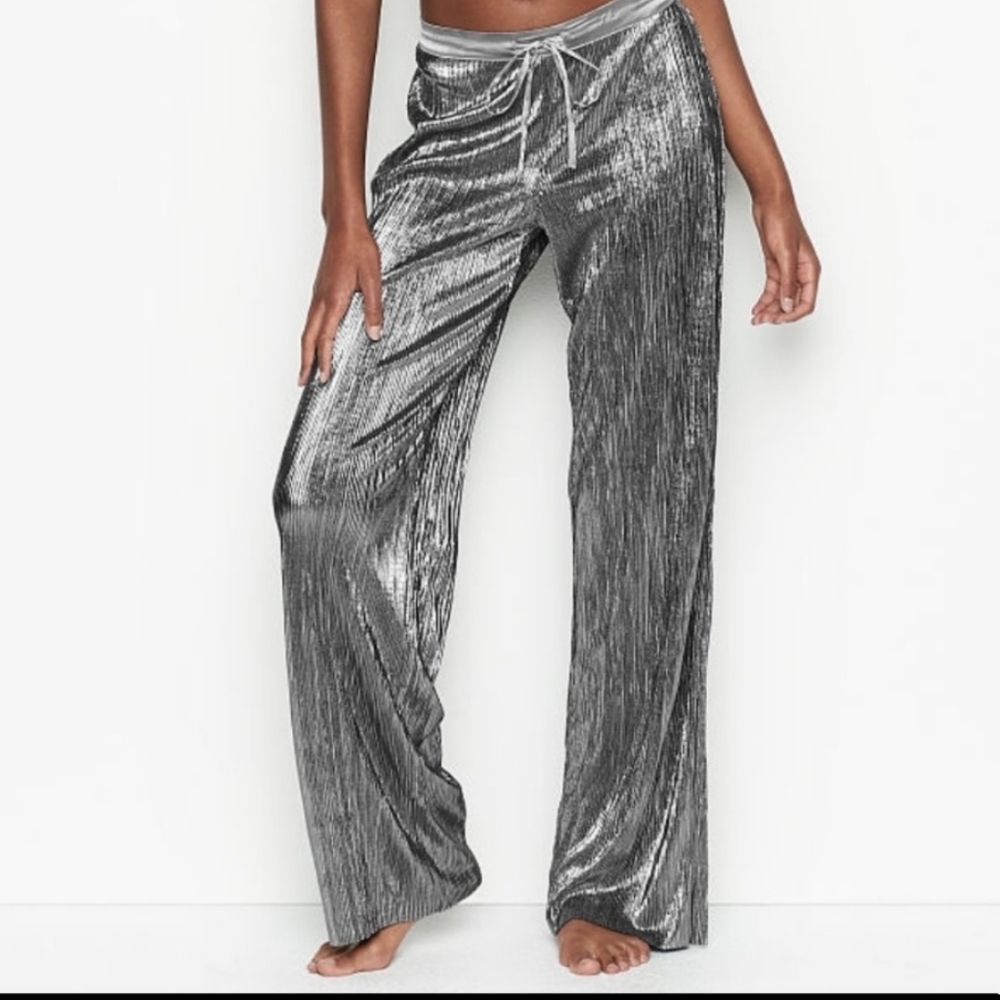 Victoria Secret Metallic Silver Pleated Plisse Pants